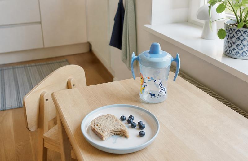 NUK Evolution Trainer Mugg Blå